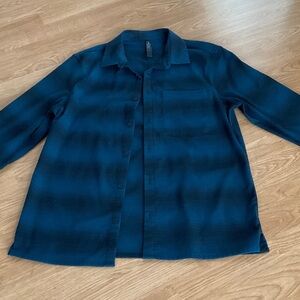 lululemon athletica Men's Navy Check Shirt Jacket